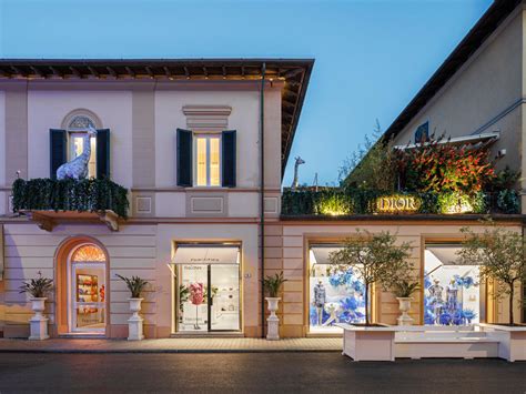 villa boutique dior forte dei marmi|dior via iv novembre.